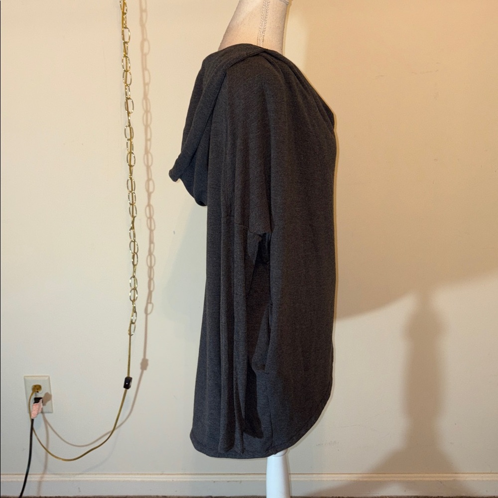 Athleta Purana gray oversized hooded wrap sweatshirt - Picture 4 of 7